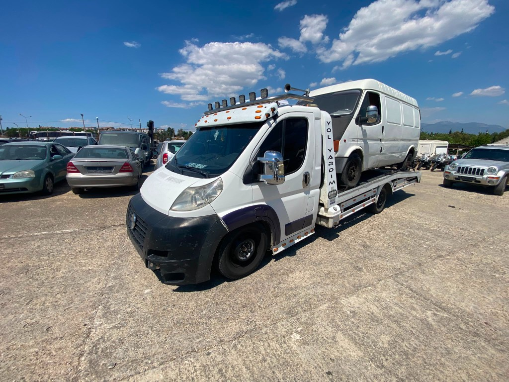 Beyaz Ducato platform yol yardım çekici