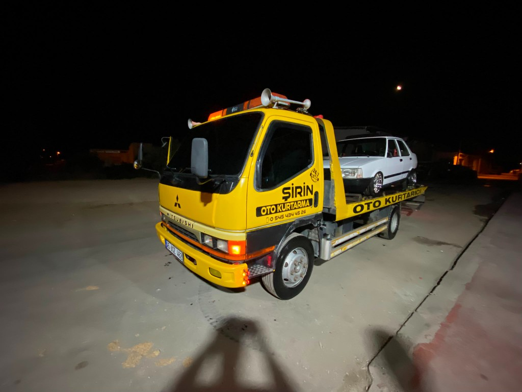 Şirin Oto Kurtarma sarı kayar kasa çekici
